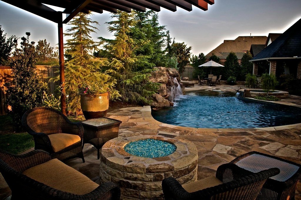 Custom Pool Contractors Beaverton